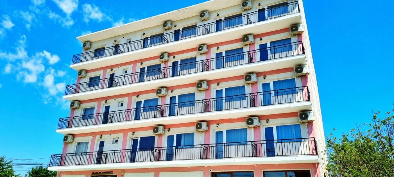 Hotel Blue Sky Resort Западен Ефорие Екстериор снимка
