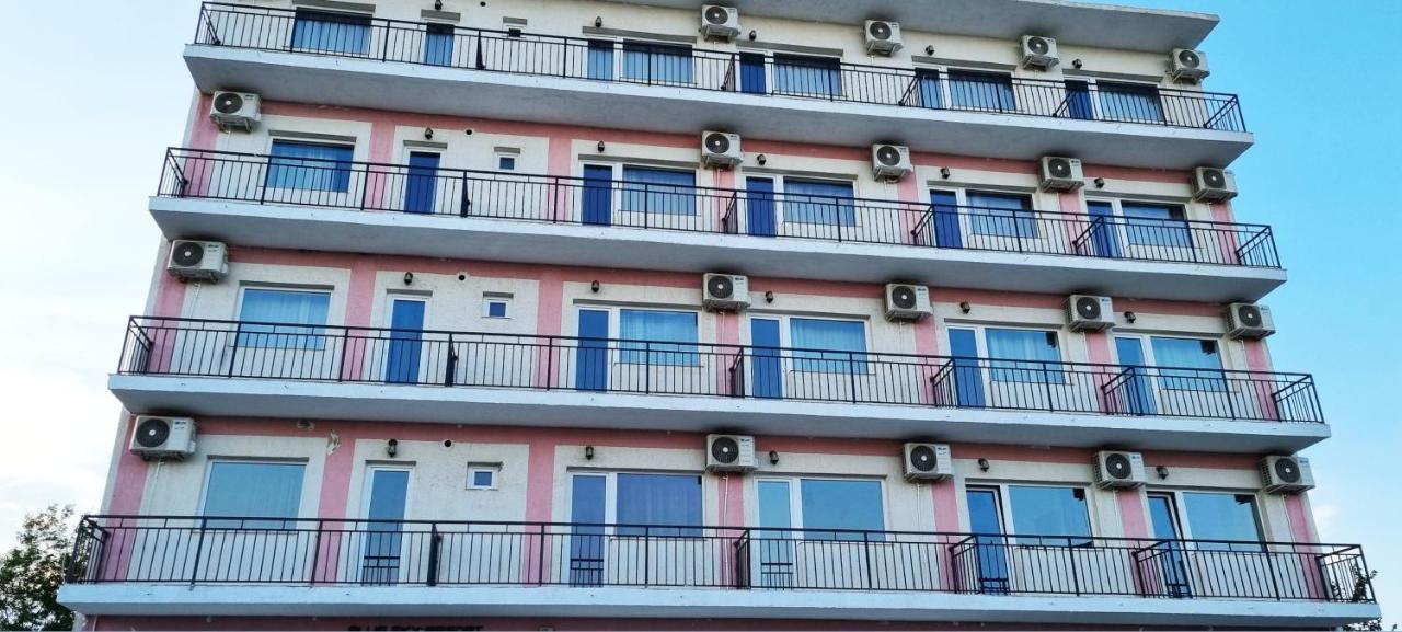 Hotel Blue Sky Resort Западен Ефорие Екстериор снимка