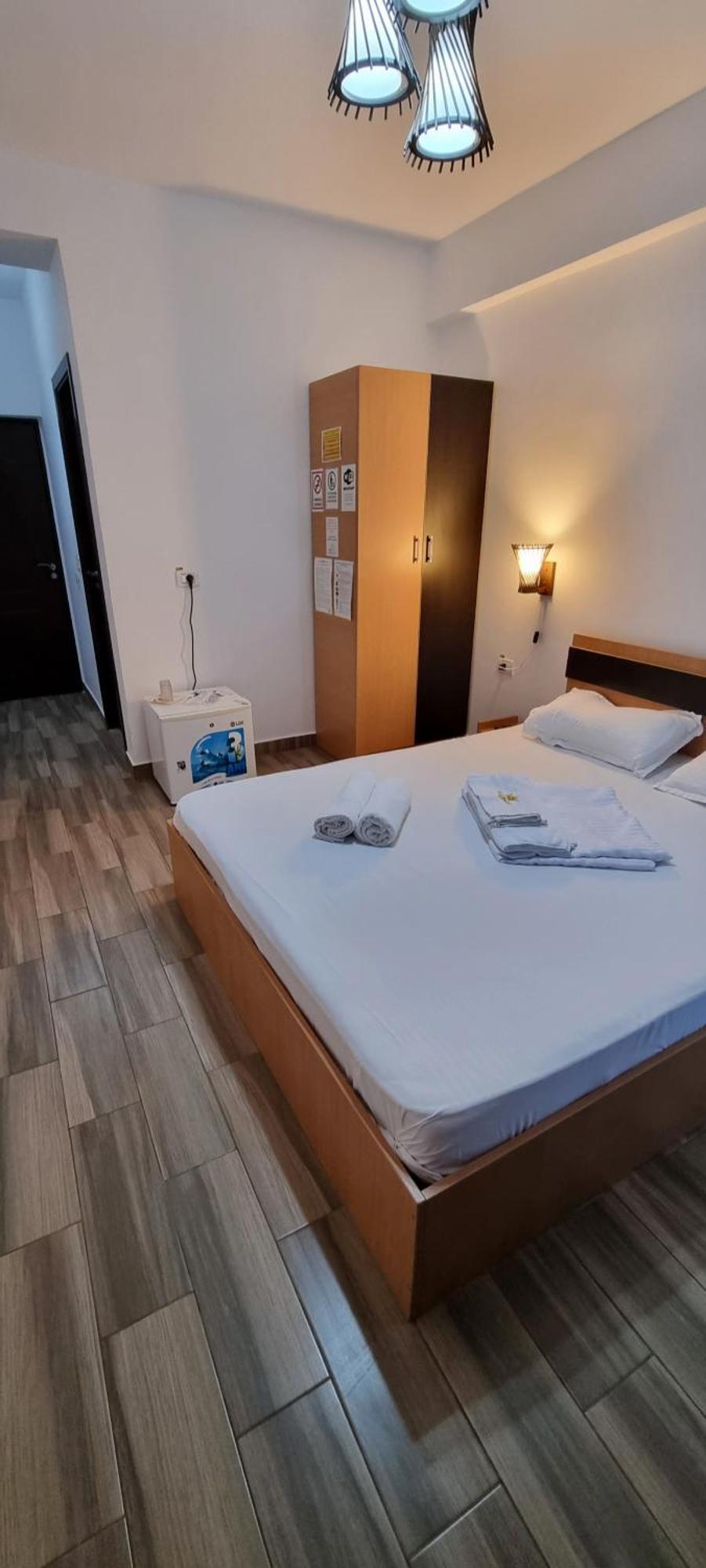 Hotel Blue Sky Resort Западен Ефорие Екстериор снимка
