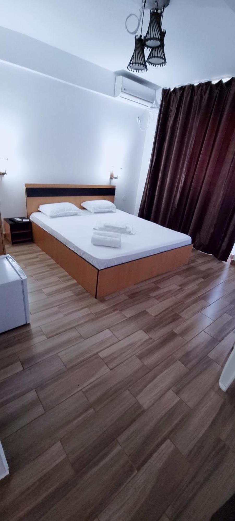Hotel Blue Sky Resort Западен Ефорие Екстериор снимка