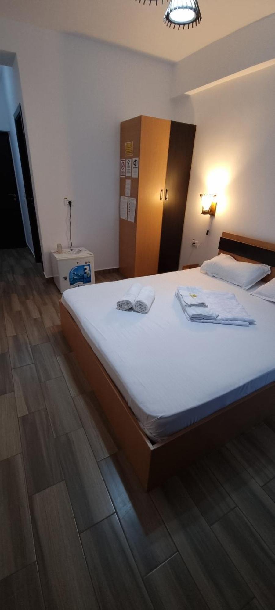 Hotel Blue Sky Resort Западен Ефорие Екстериор снимка