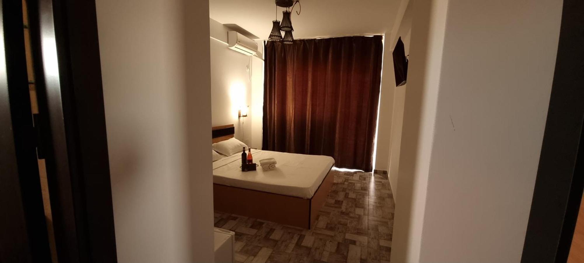 Hotel Blue Sky Resort Западен Ефорие Екстериор снимка